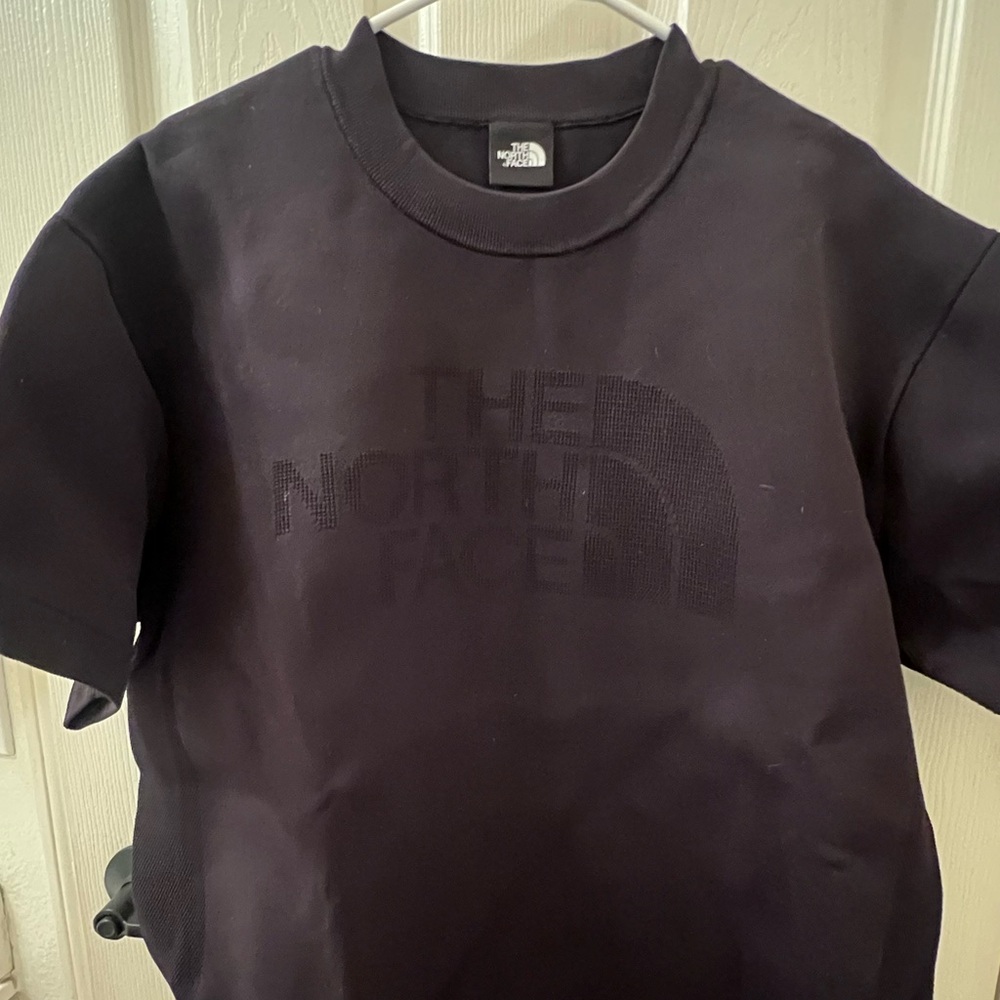 The North Face Classic Black Crewneck